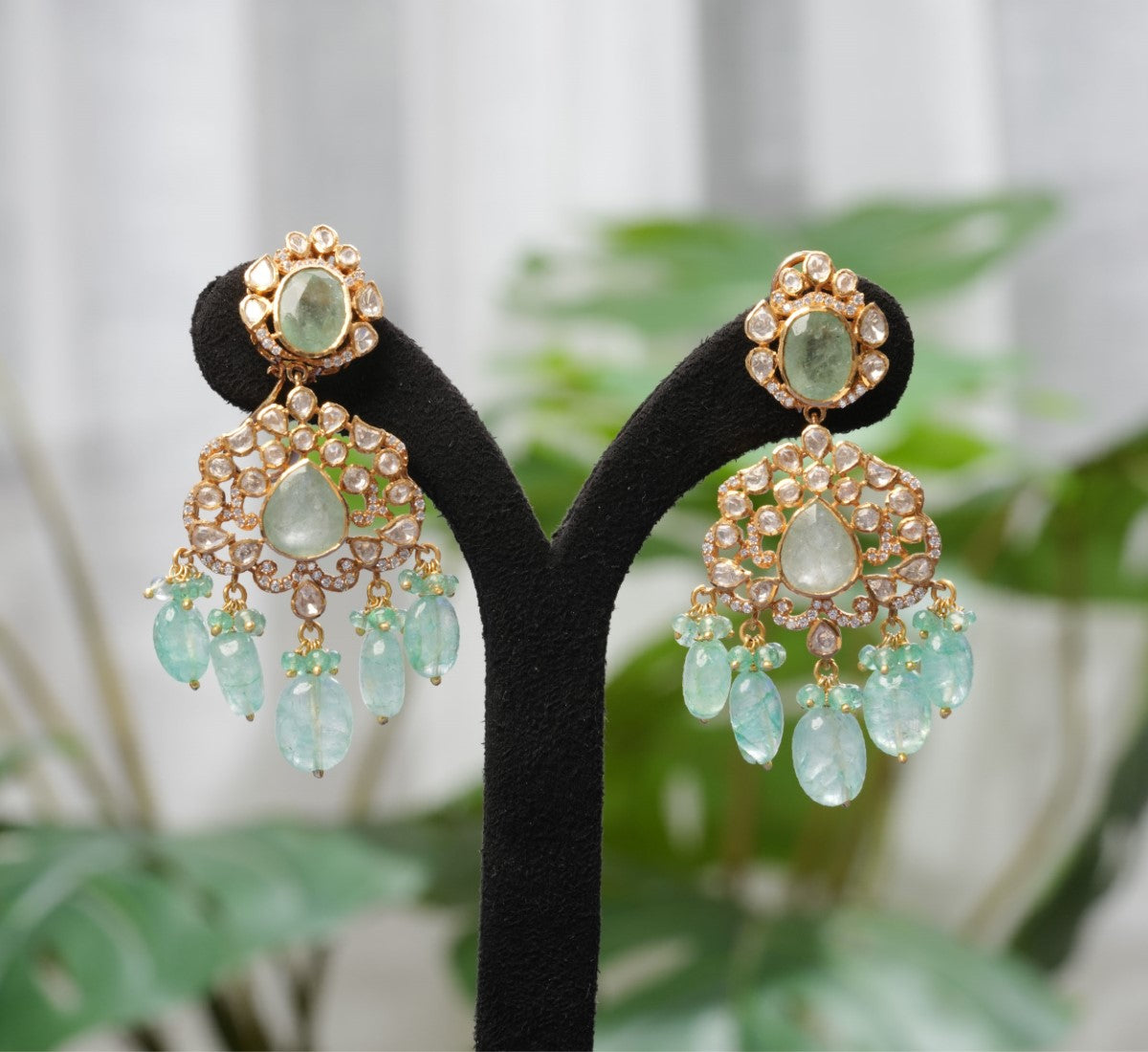 Heritage Choker with Statement Drop Earrings